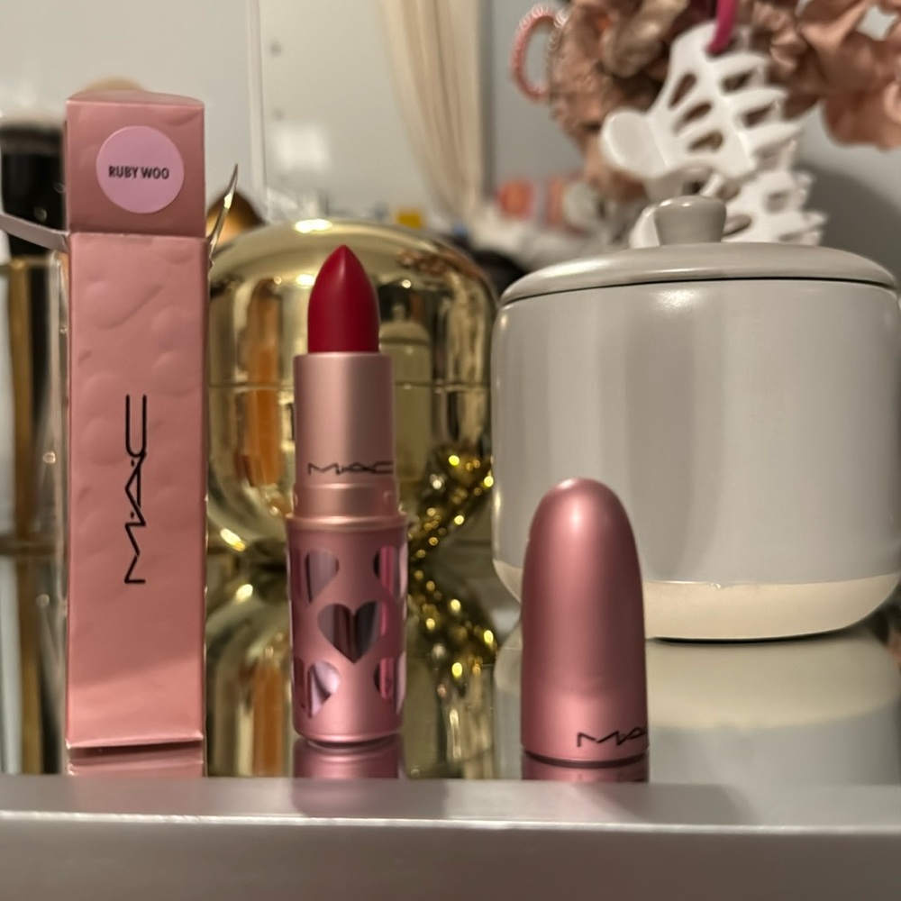 NWT MAC Ruby Woo lipstick- Valentine’s Day Packaging
